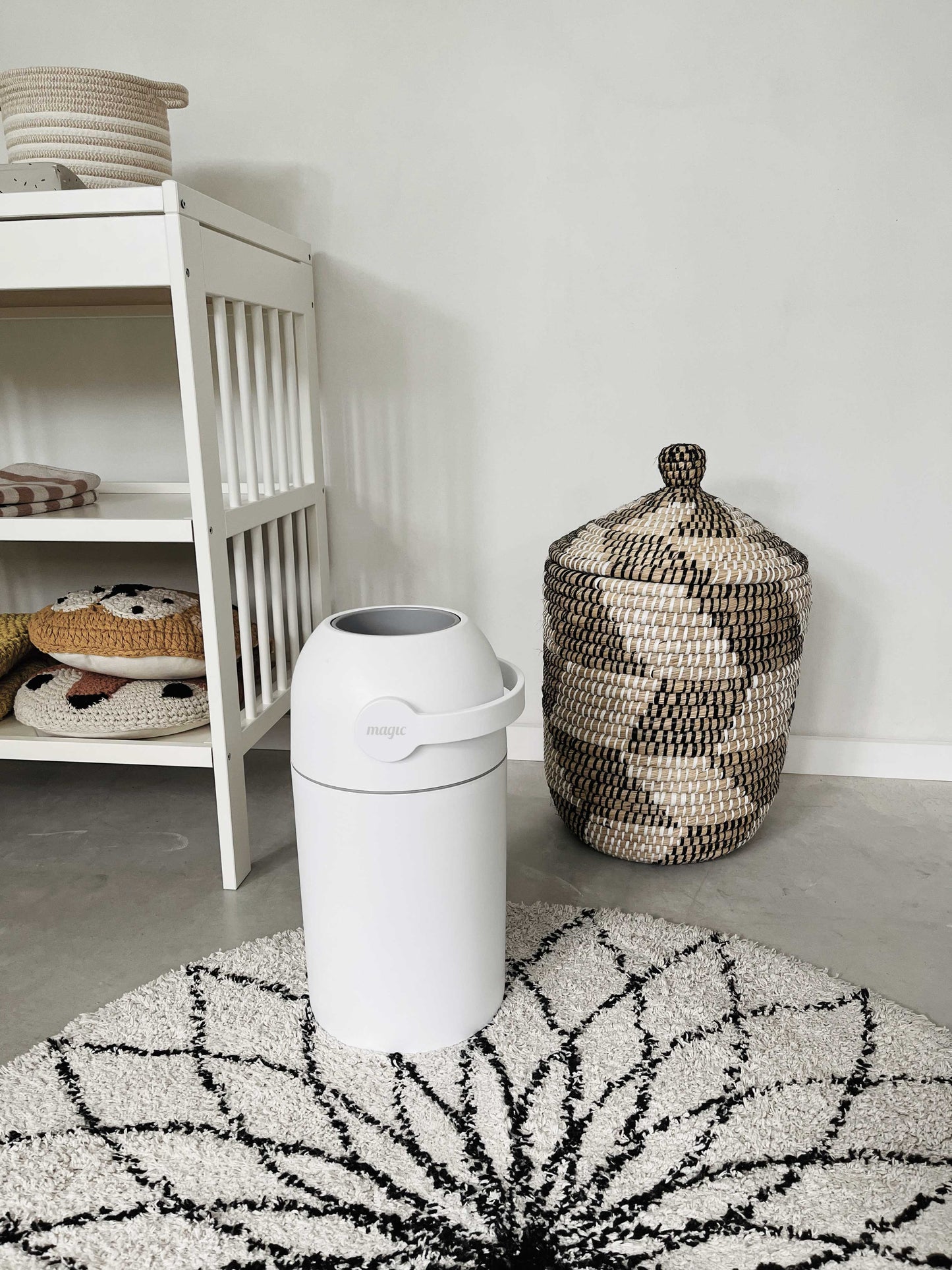 Kanta za pelene Magic Majestic - concrete siva - Mini Bambini