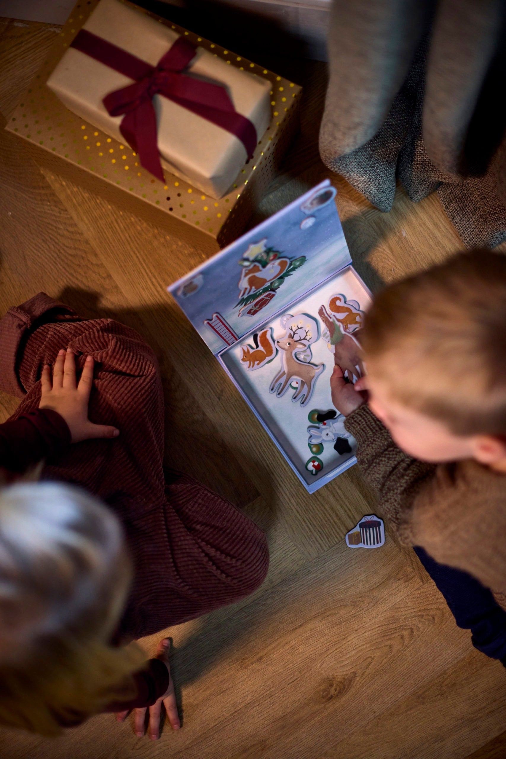 Magnetna igra - Zabava u zimskoj šumi - Mini Bambini