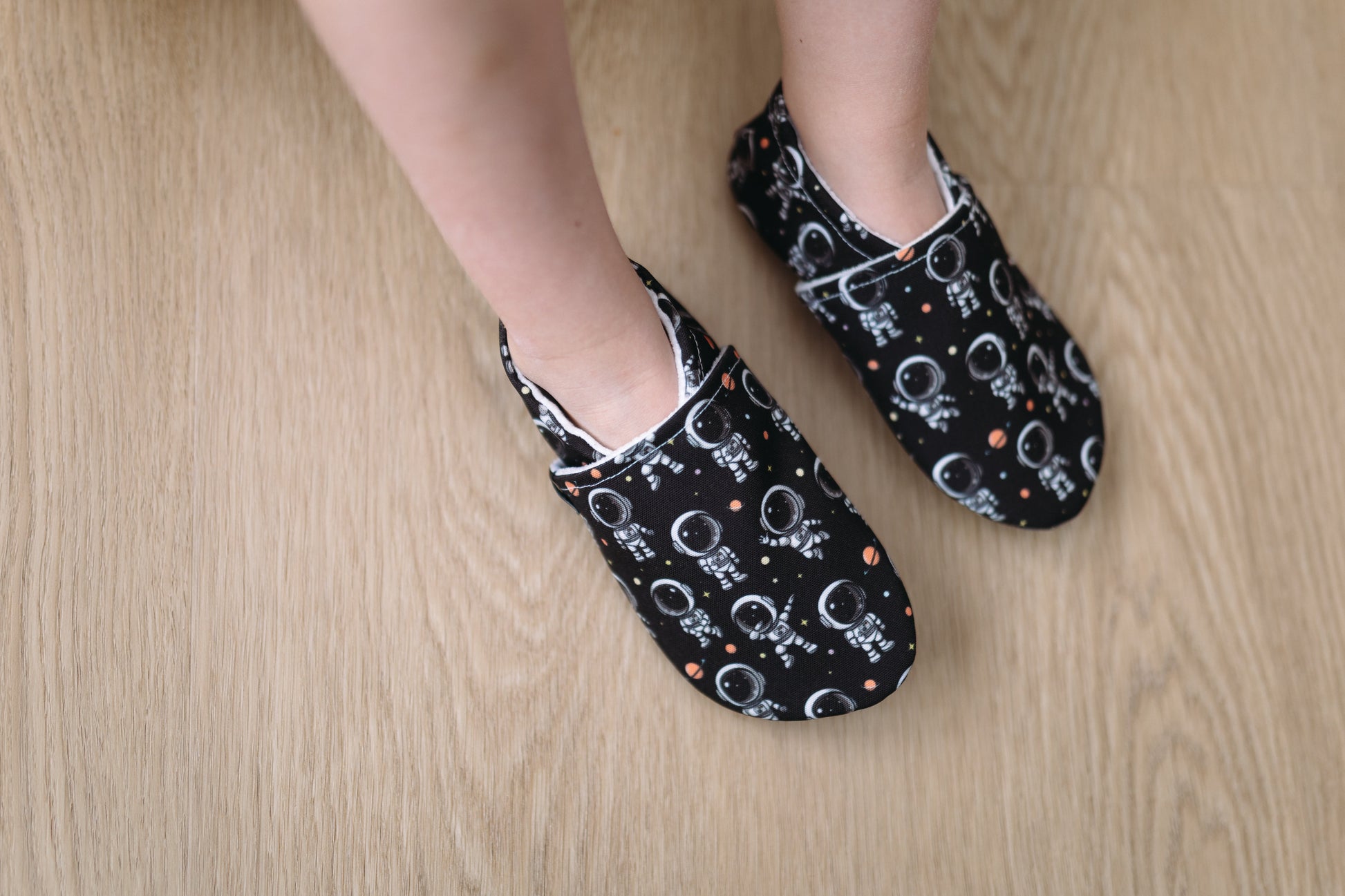 Papuče Snugi - Universe - Mini Bambini