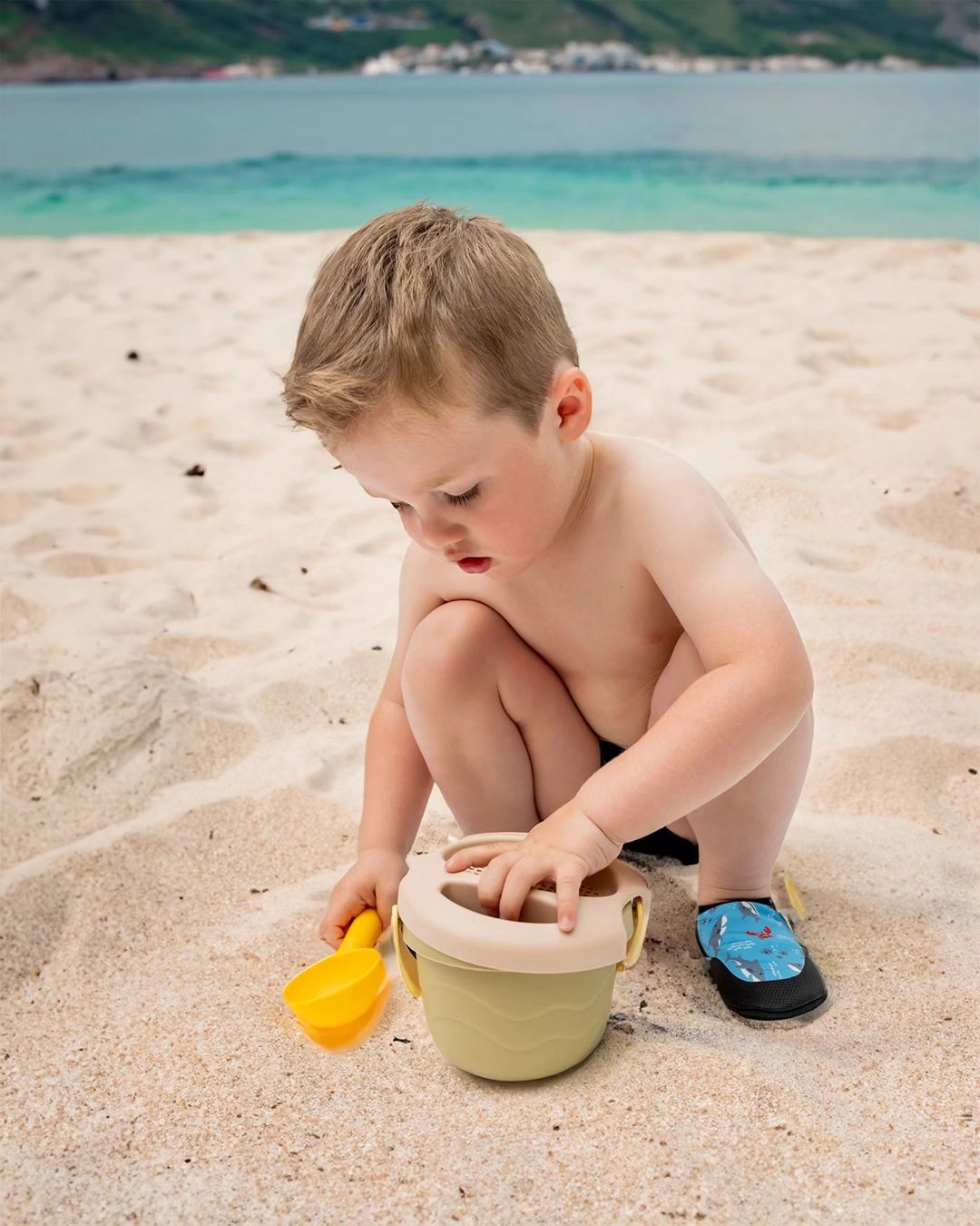 Papuče za plažu Snugi - Ajkule - Mini Bambini