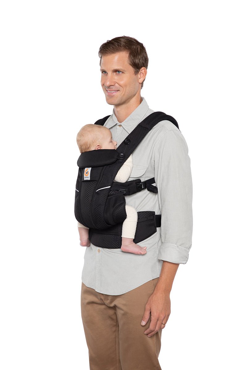 Ergonomska kengur nosiljka Ergobaby Omni Breeze - Onyx black - Mini Bambini