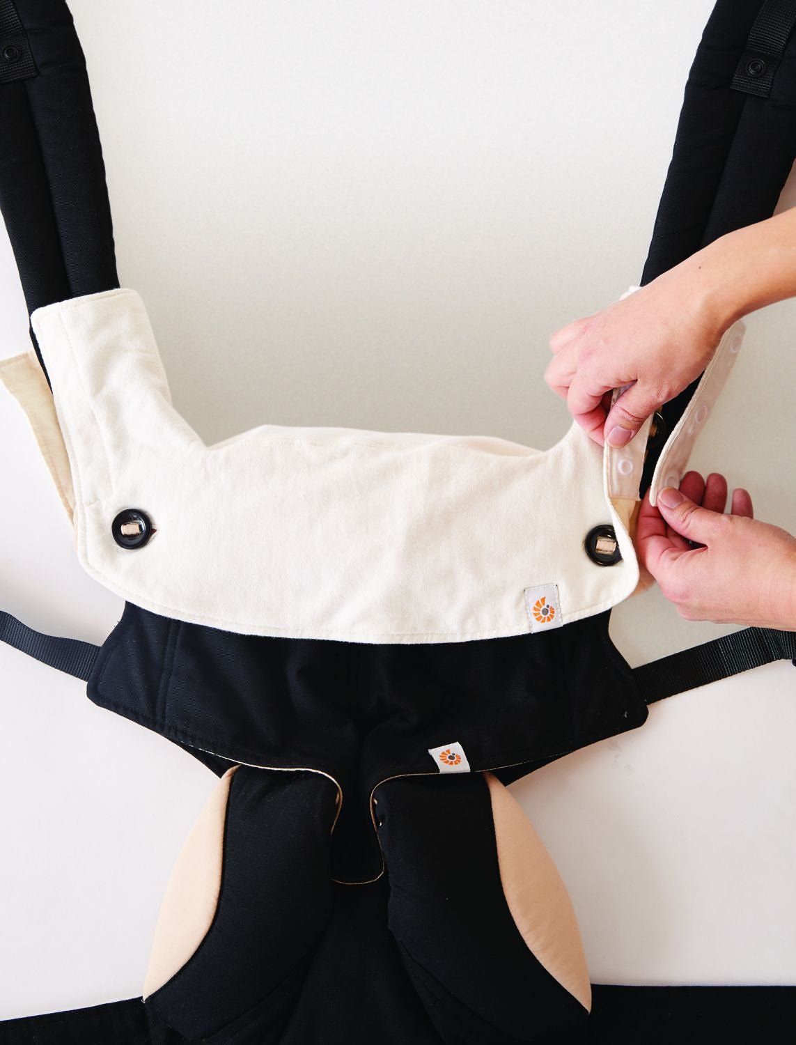 Jastučići za grickanje i podbradak za Omni Breeze nosiljku - Natural - Mini Bambini