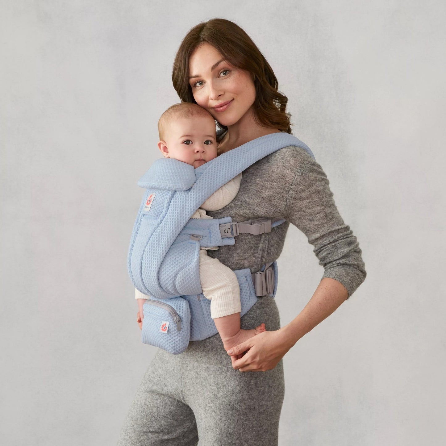 Ergonomska kengur nosiljka Ergobaby Omni Deluxe Mesh - Serene Blue