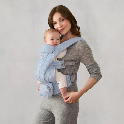 Ergonomska kengur nosiljka Ergobaby Omni Deluxe Mesh - Serene Blue