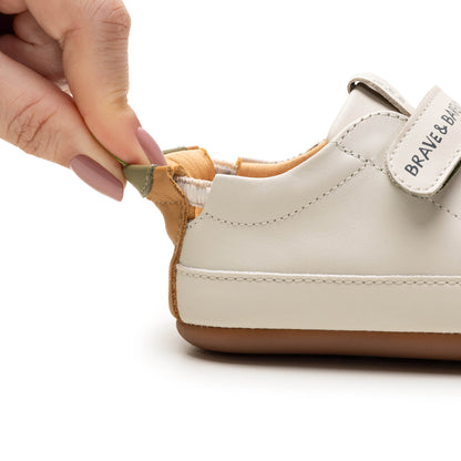 Barefoot patike BOSSY BRAVE - tapioca - Mini Bambini