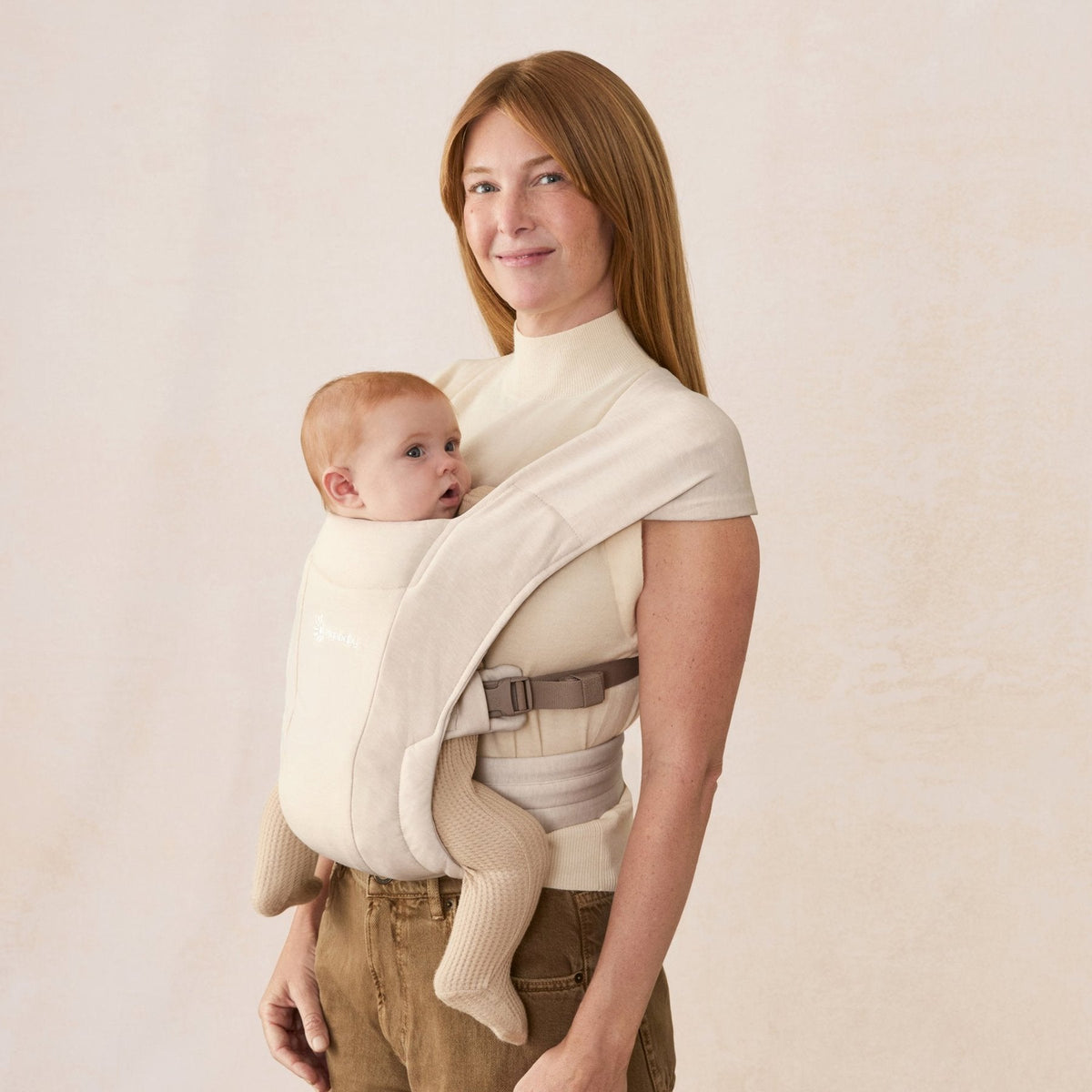 Ergonomska kengur nosiljka Ergobaby Embrace - Cream - Mini Bambini