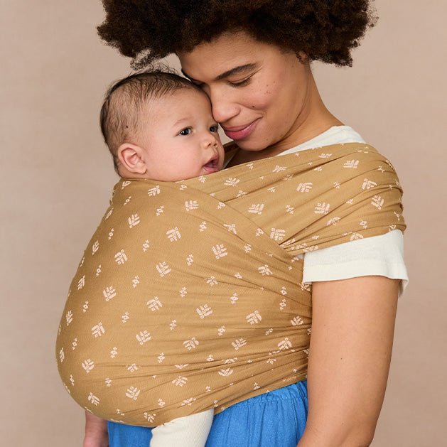 Marama za nošenje bebe Ergobaby Aura Sustainable Knit - Camel Harvest - Mini Bambini
