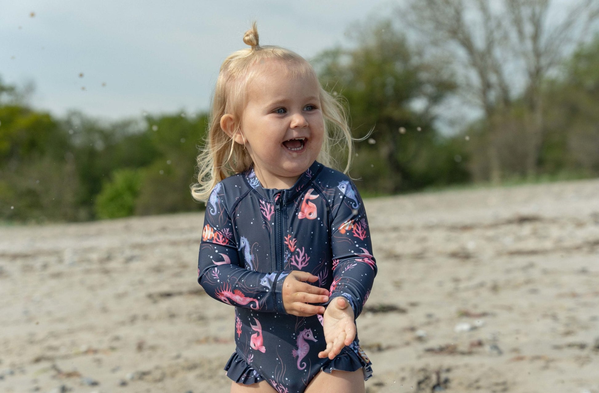 UV kupaći sa karnerićima + kapica - Rainbow Reef - Mini Bambini