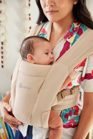 Ergonomska kengur nosiljka Ergobaby Embrace Soft Air Mesh - Cream - Mini Bambini